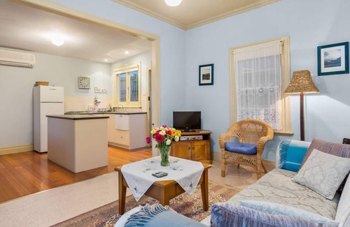 Sorrento House | George Cottage Summar