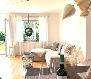 Aschach Apartment | George Home 2 Zi-Appartement