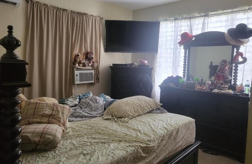 Isabela House | George's place