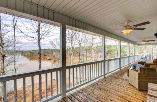 Milledgeville House | Georgia Home on Lake Sinclair with Private Dock