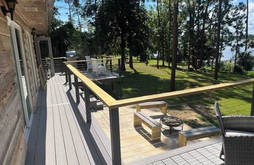 Donalsonville House | Georgia Lake House Retreat