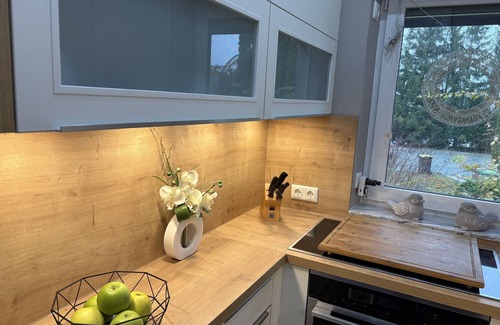 Lichtenberg Apartment | Geräumiges Ferienhaus für bis zu Vier Personen mit Kamin