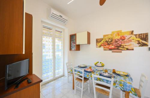 Ischia Porto Apartment | Gerbera Appartamento a Ischia con balcone