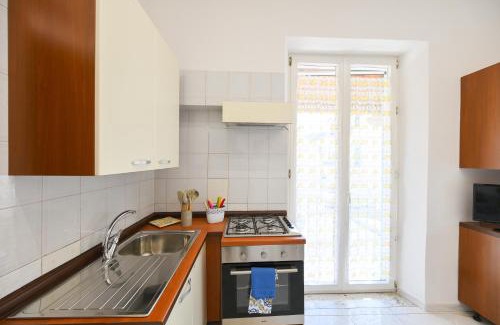 Ischia Porto Apartment | Gerbera Appartamento a Ischia con balcone