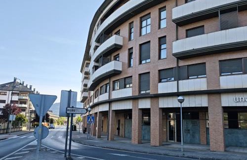 Gernika-Lumo Apartment | Gernika Suites by Aldori - New Opening !