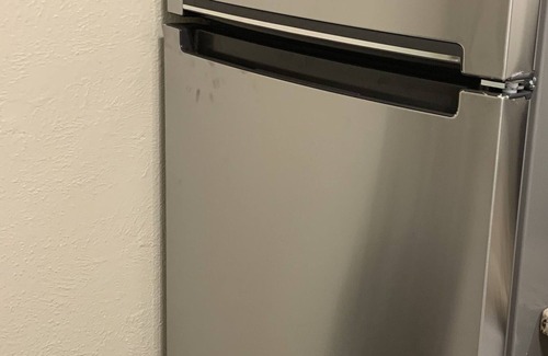 Bay Area Condo | Get it while you can. Feels like home. Roomy condo full kitchennn
