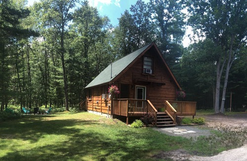 Baldwin Cabin | ★ Get Lost In The Woods At Big Star Lake ★