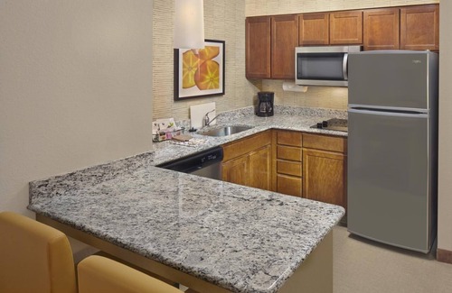 Avon Apartment | Get Ready for Blissful Getaway! 2 Cozy Units, Free Breakfast and Parking!