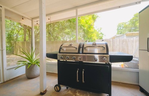 Bee Ridge House | GETAWAY OASIS in beautiful Sarasota