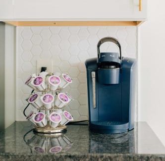 Historic Downtown Lancaster House | Getaway on Grant heart of Downtown with parking