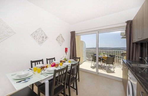 Mellieha Apartment | Getawaysmalta Summer Breeze Superior Apartment