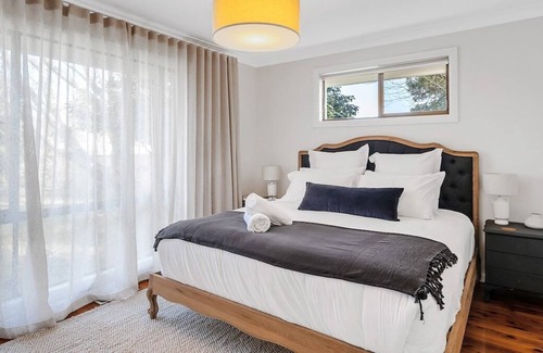 Robertson House | Getawayz NSW - The Robbo House. Classic Southern Highlands Charm in the Heart of Robertson