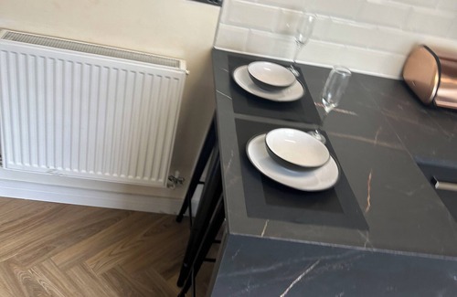 Pentrebach House | GETHIN HOUSE3 2min to Bpw and Merthyr Tydfil.A large 3 bedroom house