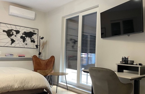 Cluj-Napoca Apartment | GG Studio close to Iulius Mall