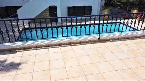 Aegina Apartment | Gianni's village home