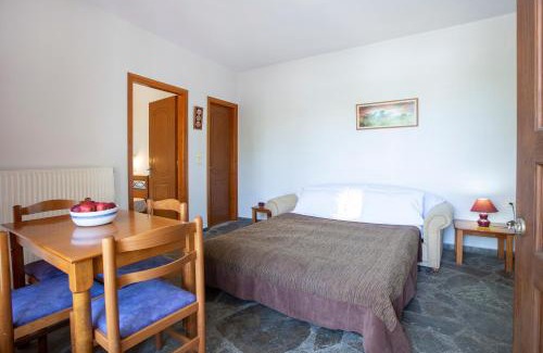 Mikros Gialos Apartment | Giapis apartment
