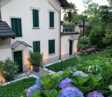 Belgirate Apartment | Giardini MAGNOLIA