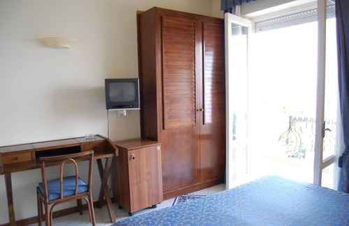 Lipari Historic Centre Hotel | Giardino sul Mare