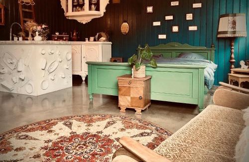Zuideinde Apartment | Gieters Gruttertje, Vintage stay in the village centre