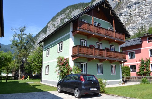 Hallstatt House | Gingin- rooms