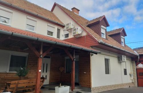 Demjen Apartment | Ginkgo Apartman