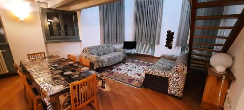 Valeggio sul Mincio Apartment | GioHouse4 Apartment