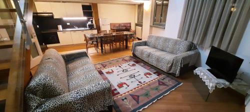 Valeggio sul Mincio Apartment | GioHouse4 Apartment