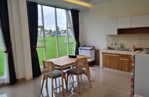 Sewon House | Giori Rice Field View Syariah