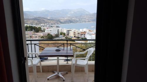 Karpathos Town Apartment | Giota's Studio