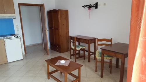 Karpathos Town Apartment | Giota's Studio