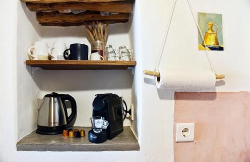 Milos House | Giourgas Cottage Milos Island
