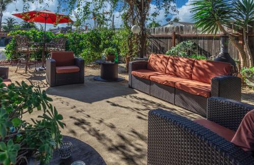 Castle Park Apartment | Giraffe House