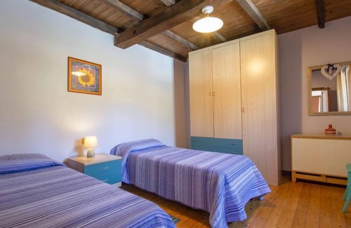 Piazza al Serchio House | Girasole (PZI130) by Interhome