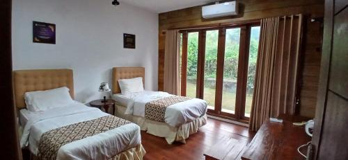 Borobudur Resort | Giri Tengah Resort Borobudur