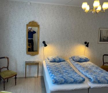 Huskvarna Bed & Breakfast | Gisebo Vingård