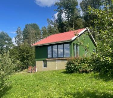 Huskvarna Bed & Breakfast | Gisebo Vingård