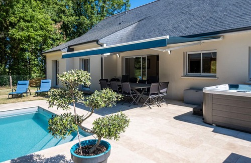 Saumur House | Gite 10 Pers Saumur Piscine & SPA