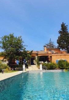 Le Bosc House | GITE 2 personnes avec piscine