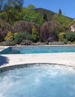 Le Bosc House | GITE 2 personnes avec piscine
