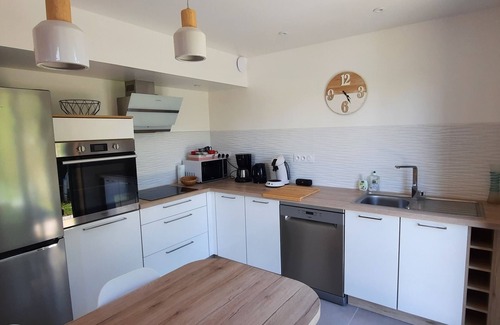 Trevou-Treguignec House | Gîte 6 pers - Beach 10 minutes walk - enclosed garden in quiet area