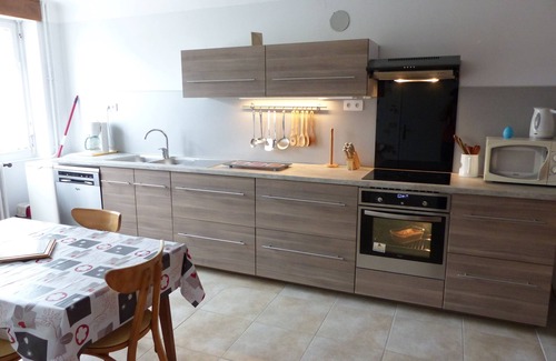 Publy House | Gîte 7 pers. Jura - Mountain biking - Hiking - Close to lakes and rivers