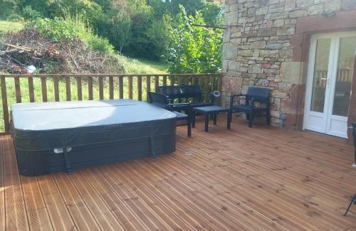 Collonges-la-Rouge House | Gite a collonges la rouge avec spa