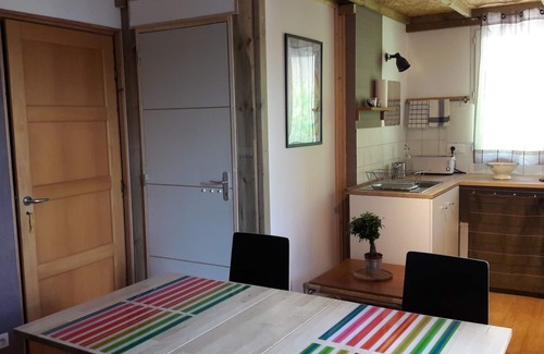 Montigny-les-Arsures Apartment | Gite au figuier - studio Duplex 2/4 people