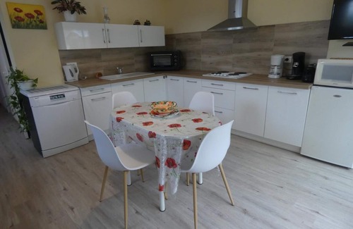 Hagetmau House | Gite aux Fleurs - HAGETMAU