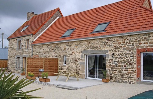 Bacilly Cottage | Gite Bacilly, 2 bedrooms, 4 persons