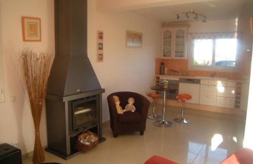 Plougrescant Villa | Gite bord de mer jacuzzi
