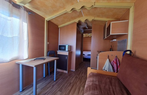 Burthecourt-aux-Chenes Cottage | Gite Burthecourt-aux-Chênes, 1 bedroom, 4 persons