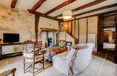 Toulonjac House | Gite Chez Maria avec piscine nage a contre courant