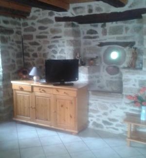 Saint-Germain-du-Teil House | Gite COMBRET