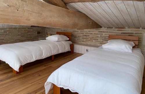 Saint-Pierre-du-Palais House | Gite Cyprien Audoire